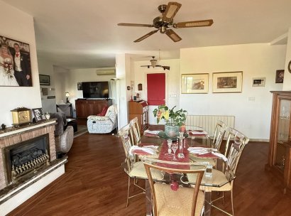 Villa · Herverkoop - Orihuela Costa · La Zenia · Alicante · Spanje