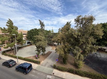 Appartement · Herverkoop - Pilar de la Horadada · Alicante · Spanje