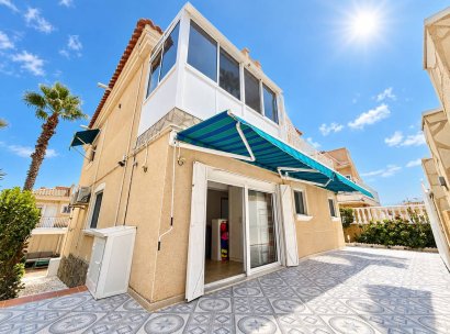 Villa · Herverkoop - Orihuela Costa · Villamartín · Alicante · Spanje
