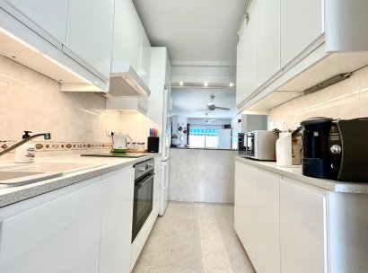 Villa · Herverkoop - Orihuela Costa · Villamartín · Alicante · Spanje