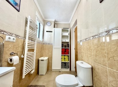 Villa · Herverkoop - Orihuela Costa · Villamartín · Alicante · Spanje