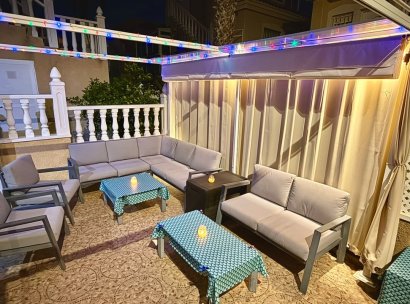 Villa · Herverkoop - Orihuela Costa · Villamartín · Alicante · Spanje