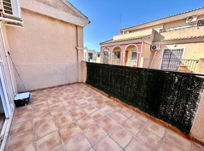 Villa · Herverkoop - Orihuela Costa · La Zenia · Alicante · Spanje