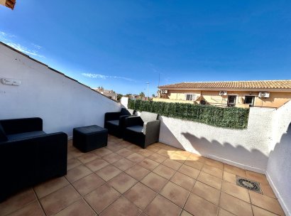 Villa · Herverkoop - Orihuela Costa · La Zenia · Alicante · Spanje
