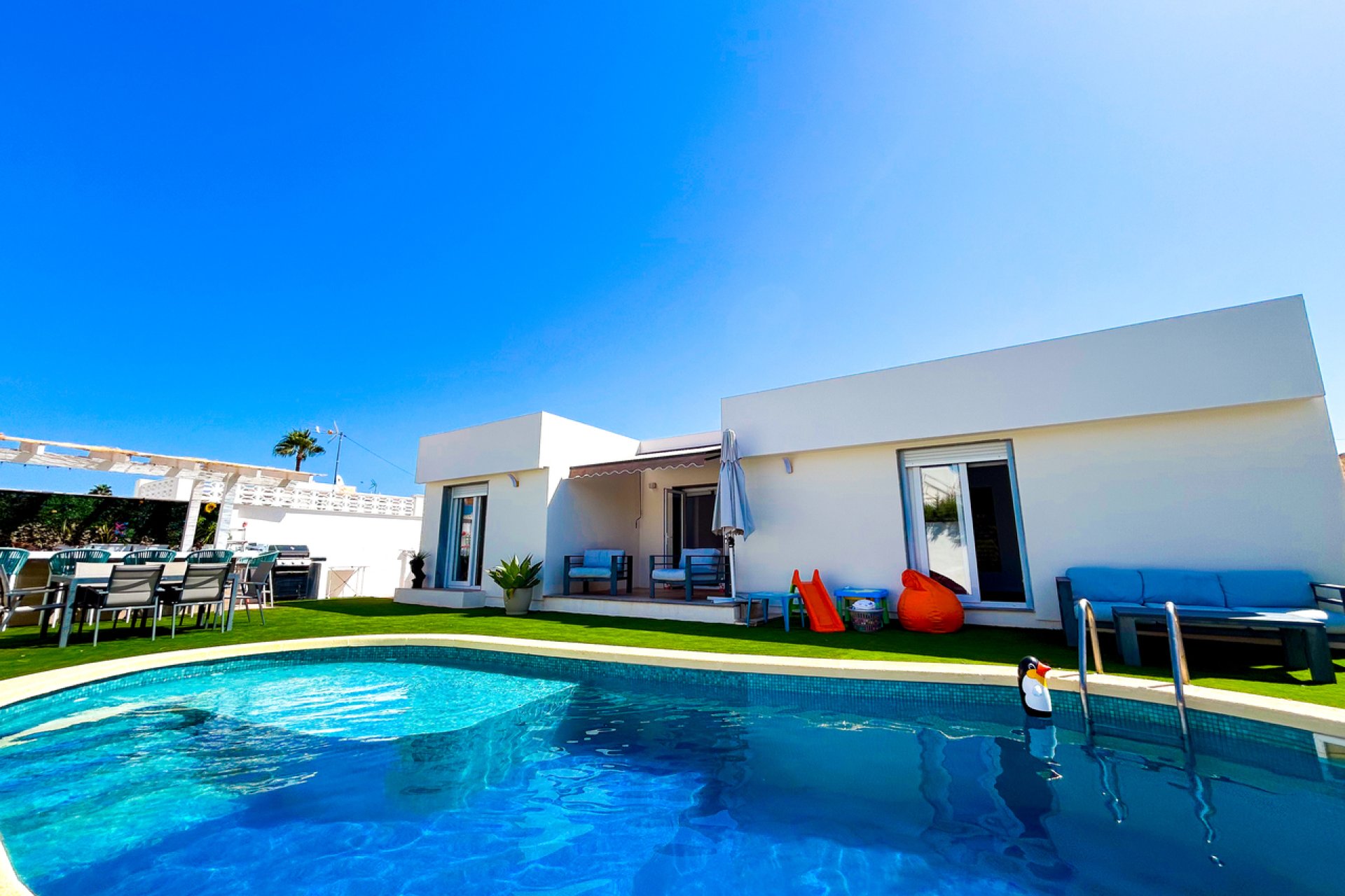 Resale - Villa - Mar de Cristal
