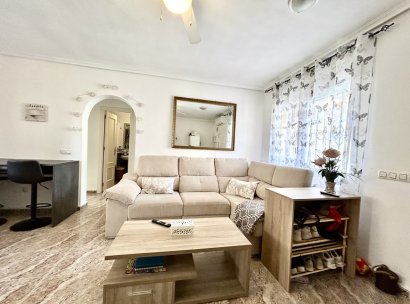 Appartement · Herverkoop - Orihuela Costa · La Zenia · Alicante · Spanje