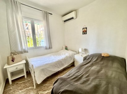 Appartement · Herverkoop - Orihuela Costa · La Zenia · Alicante · Spanje