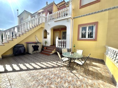 Appartement · Herverkoop - Orihuela Costa · La Zenia · Alicante · Spanje