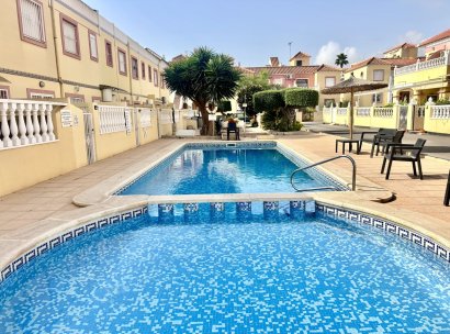 Appartement · Herverkoop - Orihuela Costa · La Zenia · Alicante · Spanje