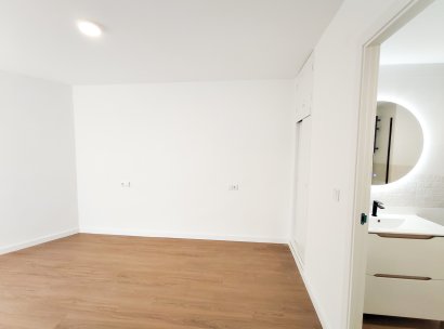 Appartement · Herverkoop - Orihuela Costa · La Zenia · Alicante · Spanje