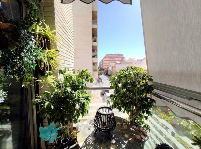 Appartement · Herverkoop - Torrevieja · Alicante · Spanje