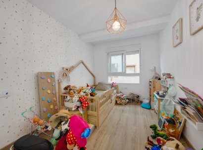 Appartement · Herverkoop - Torrevieja · Playa de los Naufragos · Alicante · Spanje