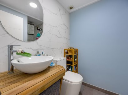 Appartement · Herverkoop - Torrevieja · Playa de los Naufragos · Alicante · Spanje