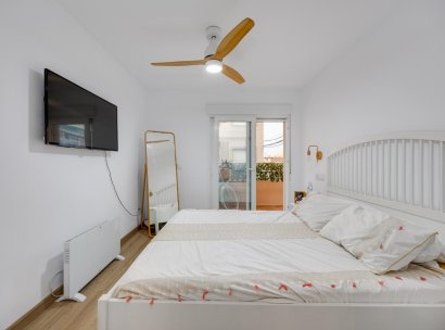 Appartement · Herverkoop - Torrevieja · Playa de los Naufragos · Alicante · Spanje