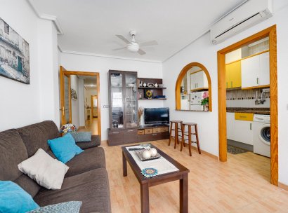 Appartement · Herverkoop - Torrevieja · Playa del Acequión · Alicante · Spanje