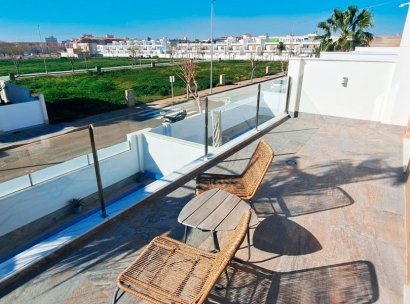 Villa · Wiederverkauf - Pilar de la Horadada · Pilar de La Horadada - Town · Alicante · Spanien