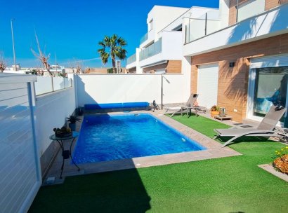 Villa · Wiederverkauf - Pilar de la Horadada · Pilar de La Horadada - Town · Alicante · Spanien