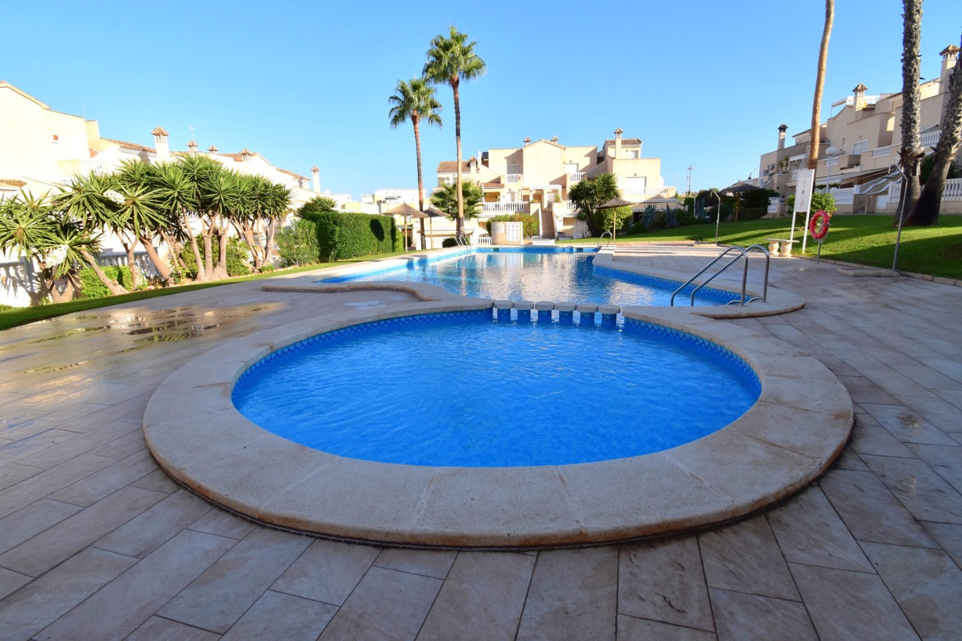 Herverkoop - Villa - Orihuela Costa