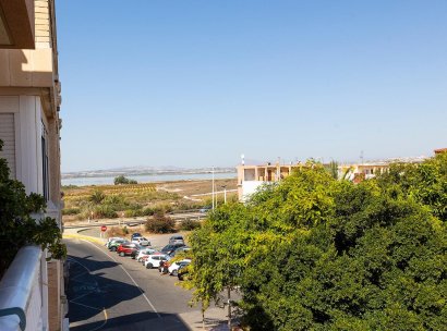 Appartement · Herverkoop - Torrevieja · La Mata pueblo · Alicante · Spanje