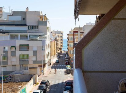 Appartement · Herverkoop - Torrevieja · La Mata pueblo · Alicante · Spanje