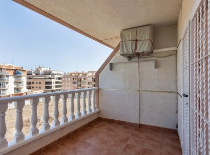 Appartement · Herverkoop - Torrevieja · La Mata pueblo · Alicante · Spanje