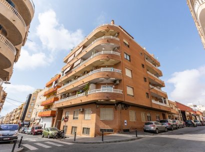 Appartement · Herverkoop - Torrevieja · Centro · Alicante · Spanje