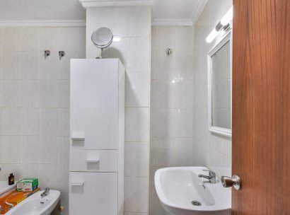 Appartement · Herverkoop - Torrevieja · Centro · Alicante · Spanje