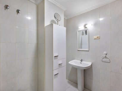 Appartement · Herverkoop - Torrevieja · Centro · Alicante · Spanje