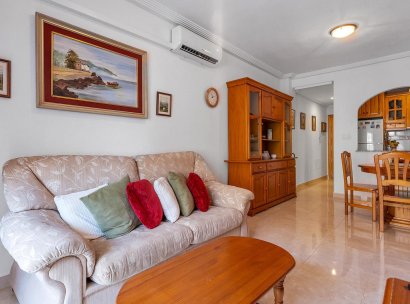 Appartement · Herverkoop - Torrevieja · Estacion de autobuses · Alicante · Spanje