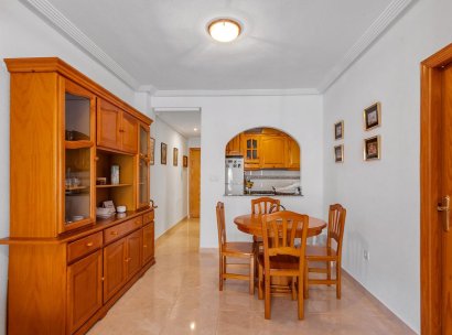 Appartement · Herverkoop - Torrevieja · Estacion de autobuses · Alicante · Spanje