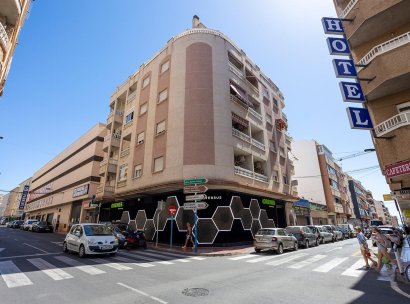 Appartement · Herverkoop - Torrevieja · Estacion de autobuses · Alicante · Spanje