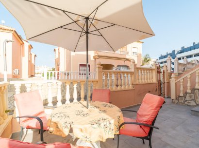 Villa · Wiederverkauf - Orihuela Costa · Playa Flamenca · Alicante · Spanien