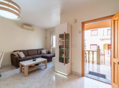 Villa · Wiederverkauf - Orihuela Costa · Playa Flamenca · Alicante · Spanien