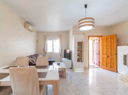 Villa · Wiederverkauf - Orihuela Costa · Playa Flamenca · Alicante · Spanien