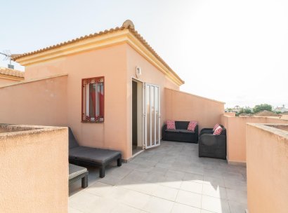Villa · Wiederverkauf - Orihuela Costa · Playa Flamenca · Alicante · Spanien
