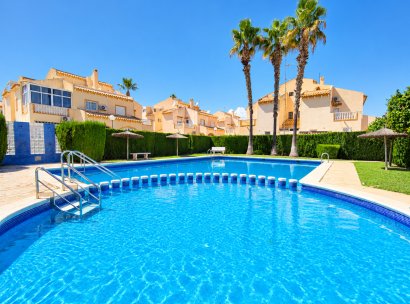 Villa · Herverkoop - Orihuela Costa · Playa Flamenca · Alicante · Spanje