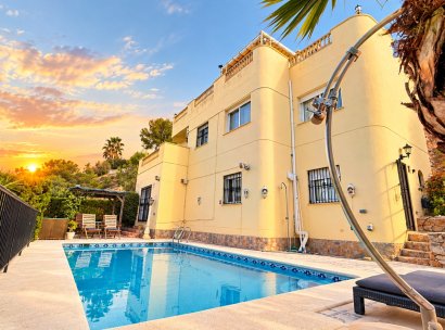 Villa · Wiederverkauf - Orihuela Costa · Villamartín · Alicante · Spanien