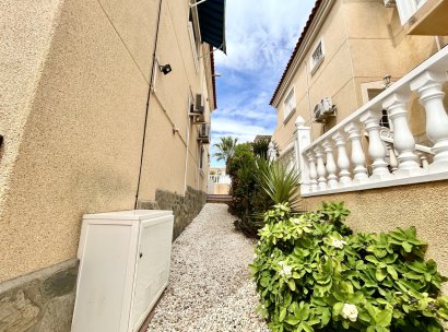 Villa · Herverkoop - Orihuela Costa · Villamartín · Alicante · Spanje