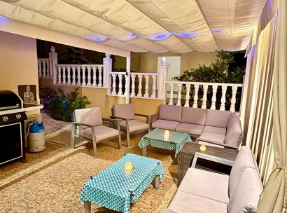 Villa · Herverkoop - Orihuela Costa · Villamartín · Alicante · Spanje