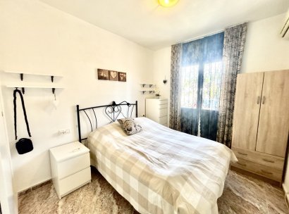 Appartement · Herverkoop - Orihuela Costa · La Zenia · Alicante · Spanje