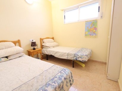 Appartement · Herverkoop - Torrevieja · Parque de las Naciones · Alicante · Spanje