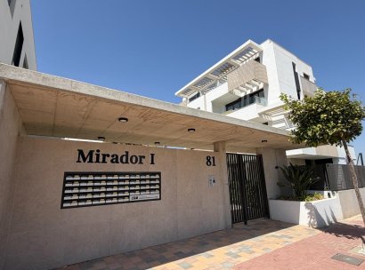 Appartement · Herverkoop - Torre Pacheco · Santa Rosalia Lake And Life Resort · Murcia · Spanje