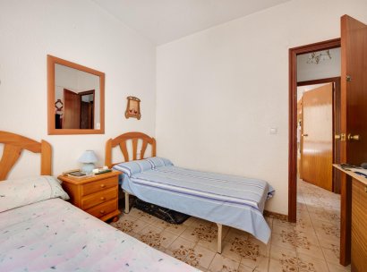 Villa · Herverkoop - Torrevieja · Playa del Acequión · Alicante · Spanje