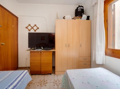 Villa · Herverkoop - Torrevieja · Playa del Acequión · Alicante · Spanje