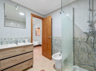 Appartement · Herverkoop - Orihuela Costa · Los Dolses · Alicante · Spanje