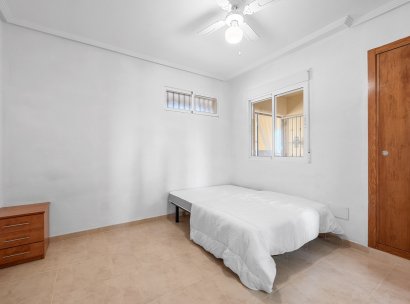 Appartement · Herverkoop - Orihuela Costa · Los Dolses · Alicante · Spanje