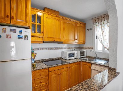 Appartement · Herverkoop - Torrevieja · Estacion de autobuses · Alicante · Spanje