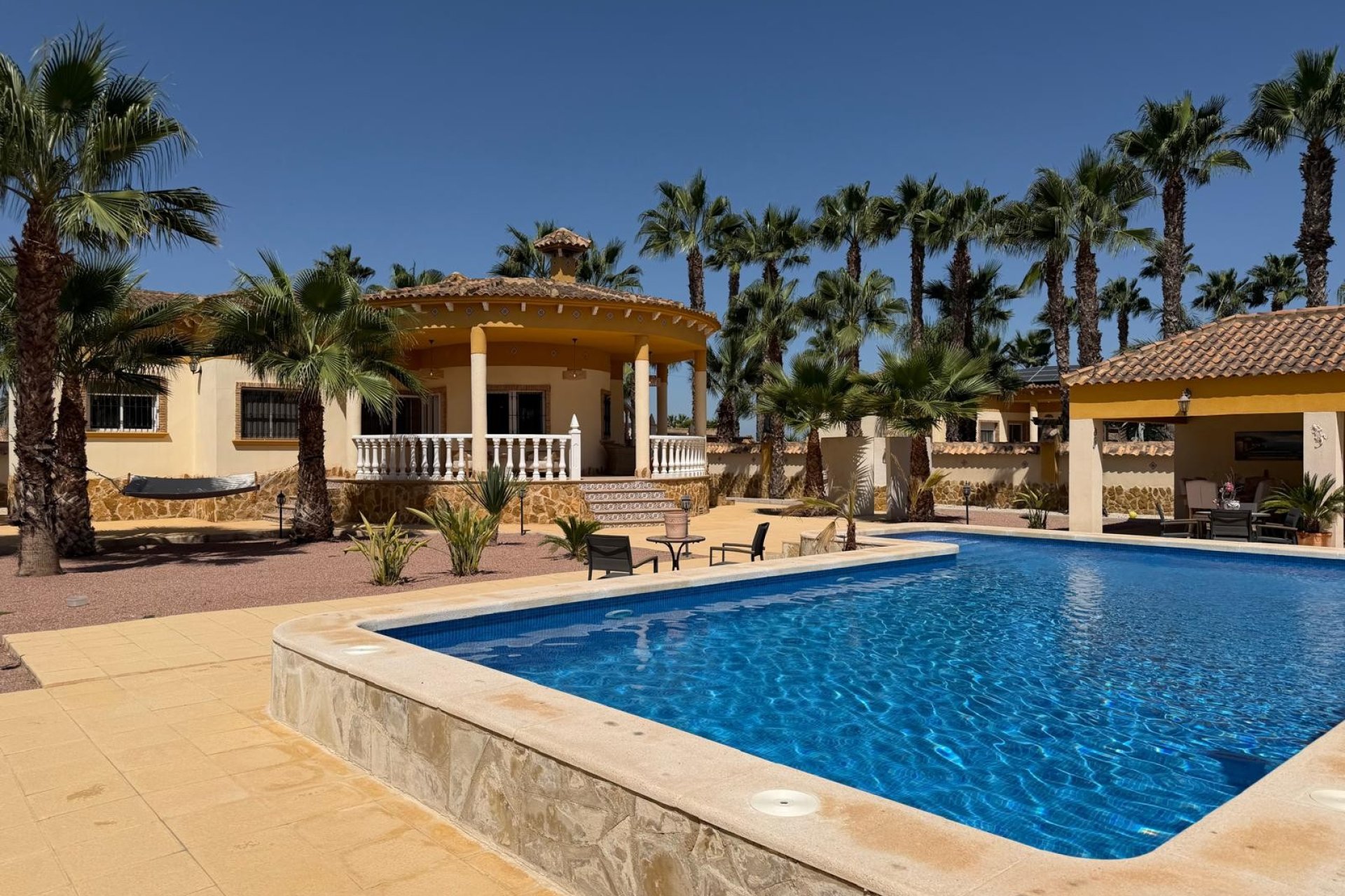 Resale - House - Catral