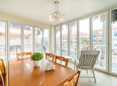 Appartement · Herverkoop - Torrevieja · Playa de los Naufragos · Alicante · Spanje