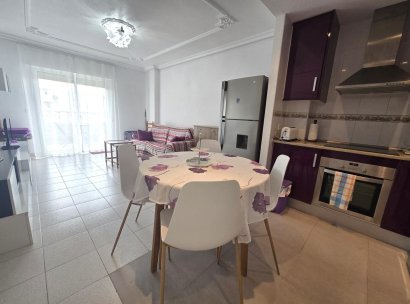 Appartement · Herverkoop - Torrevieja · La Mata pueblo · Alicante · Spanje
